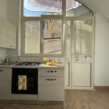 Casa Maria Rosa - Seaside Apartment Sorrento Bagian luar foto